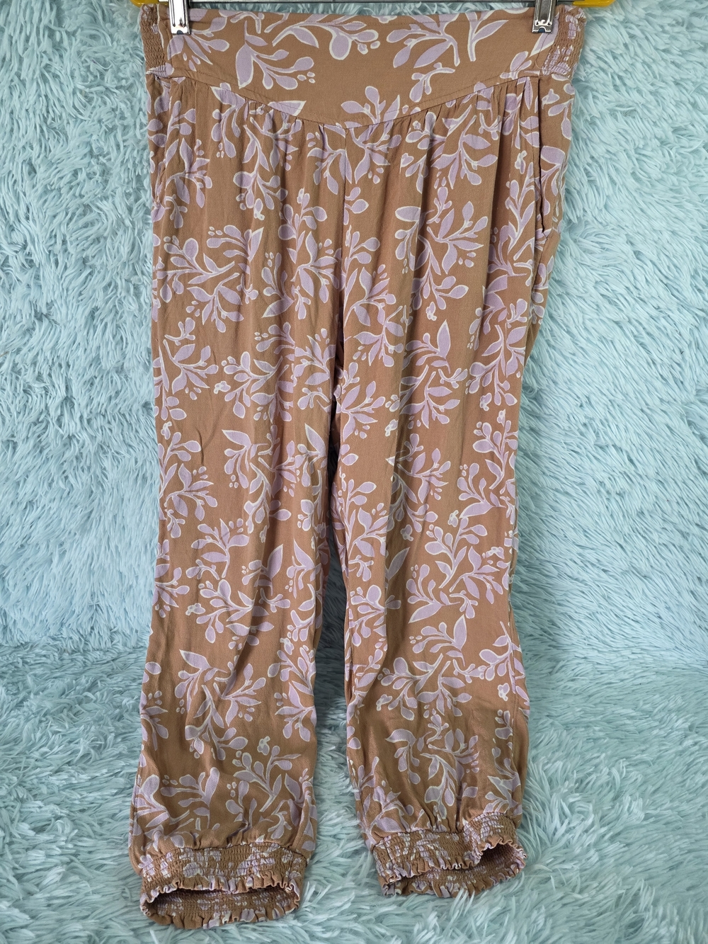 aerie Pink Floral Print Drawstring Lounge Pants on Tan